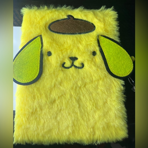 Sanrio Fuzzy Diary With Key & Lock - Picture 1 of 4